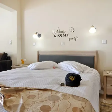 Apartment Golden Fox Studios&suites
